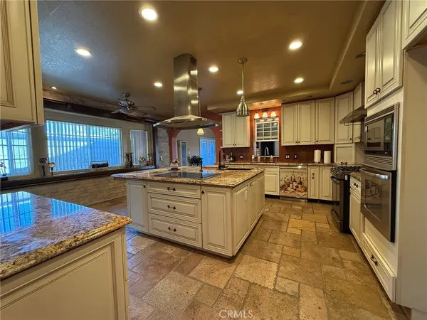 $549,000 | 18284 9th Street, Bloomington, CA 92316