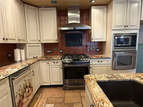 $549,000 | 18284 9th Street, Bloomington, CA 92316