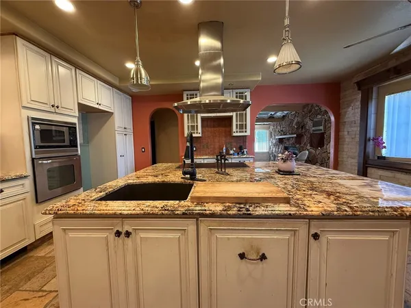 $549,000 | 18284 9th Street, Bloomington, CA 92316