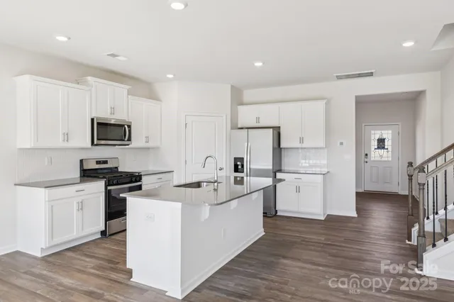 $373,990 | 3916 Ashton Drive Northwest, Conover, NC 28613