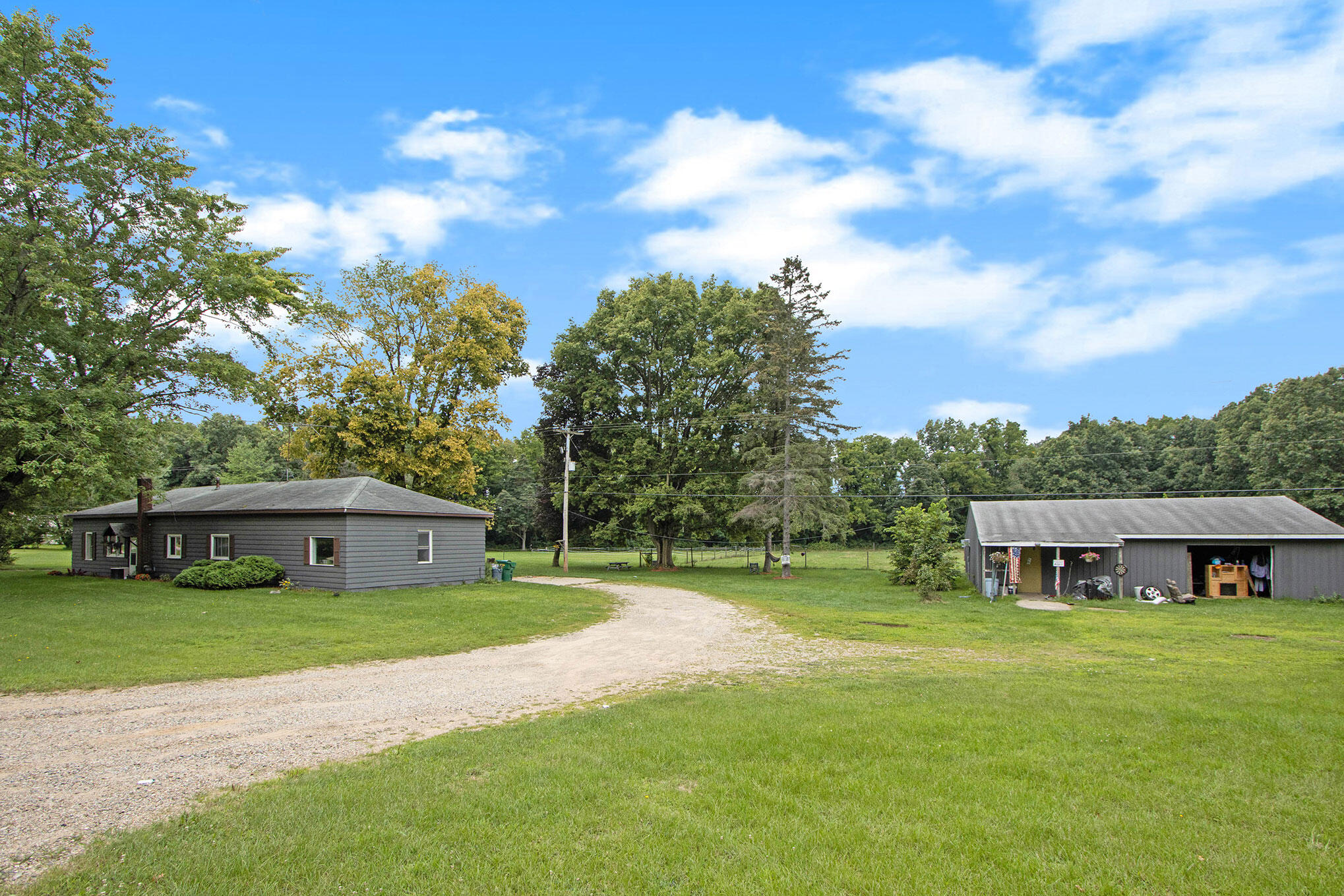 20576 Highway 60 Three Rivers, MI 49093 - Photo 1 of 21 20576M60_34