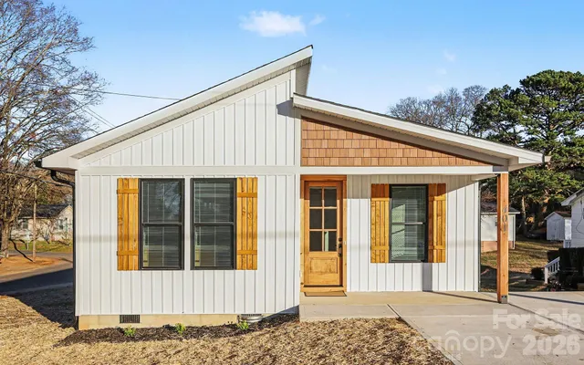 $279,900 | 401 Colston Street, Albemarle, NC 28001