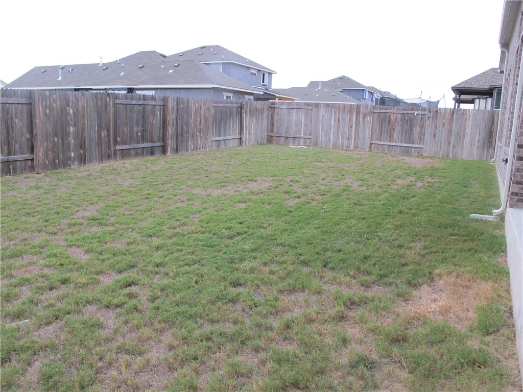 635 Spinnaker Loop Kyle, TX 78640 - Photo 32 of 37