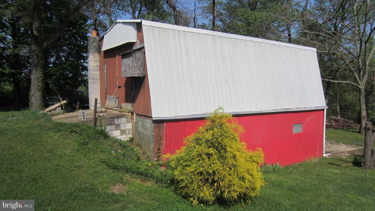 175 Center Road Airville, PA 17302 - Photo 6 of 32 Gallery Image 6