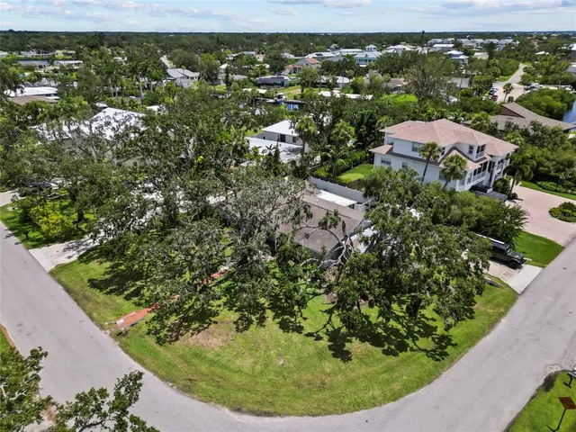 $365,000 | 358 Highland Shores Drive, Ellenton, FL 34222