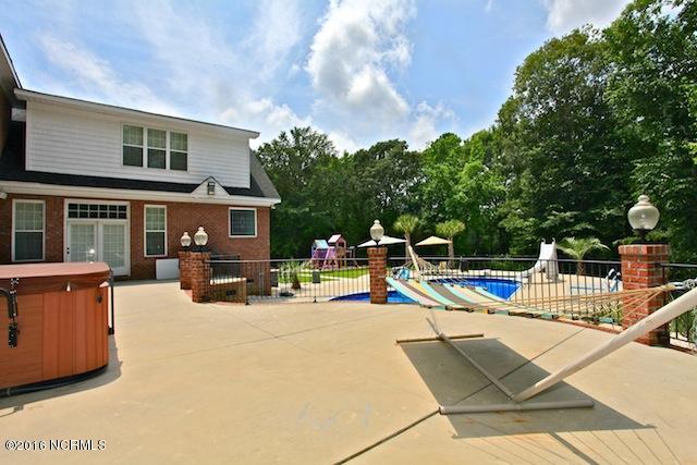 196 Royal Bluff Road Jacksonville, NC 28540 - Photo 12 of 89 196RoyalBluff-0018