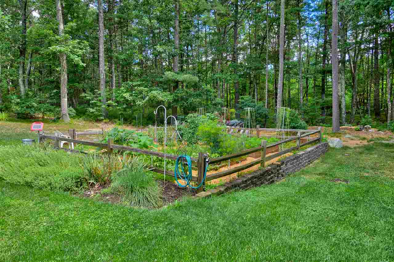 133 Robinson Road Hudson, NH 03051 - Photo 32 of 33 Gallery Image 32