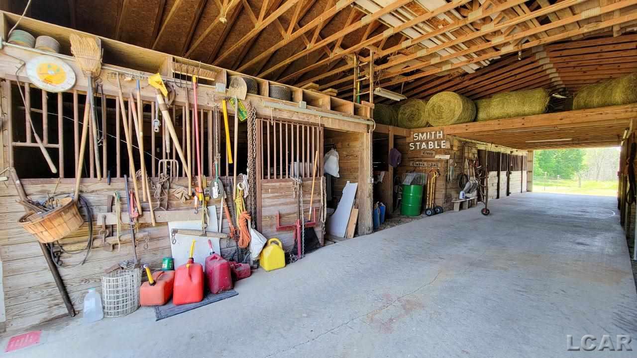 5737 Clinton Macon Road Clinton, MI 49236 - Photo 67 of 69 50081092-68.JPG