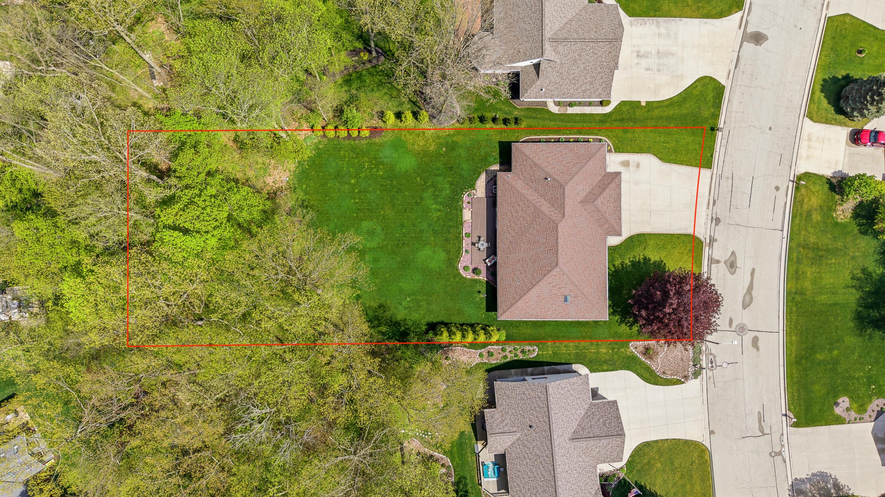 1616 Sandstone Lane Howards Grove, WI 53083 - Photo 41 of 47 Aerial View of Property