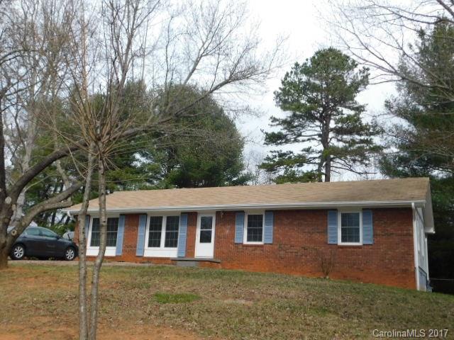 31 Fieldcrest Road Arden, NC 28704 - Photo 1 of 10 Gallery Image 1