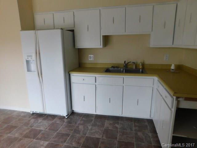 31 Fieldcrest Road Arden, NC 28704 - Photo 6 of 10 Gallery Image 6
