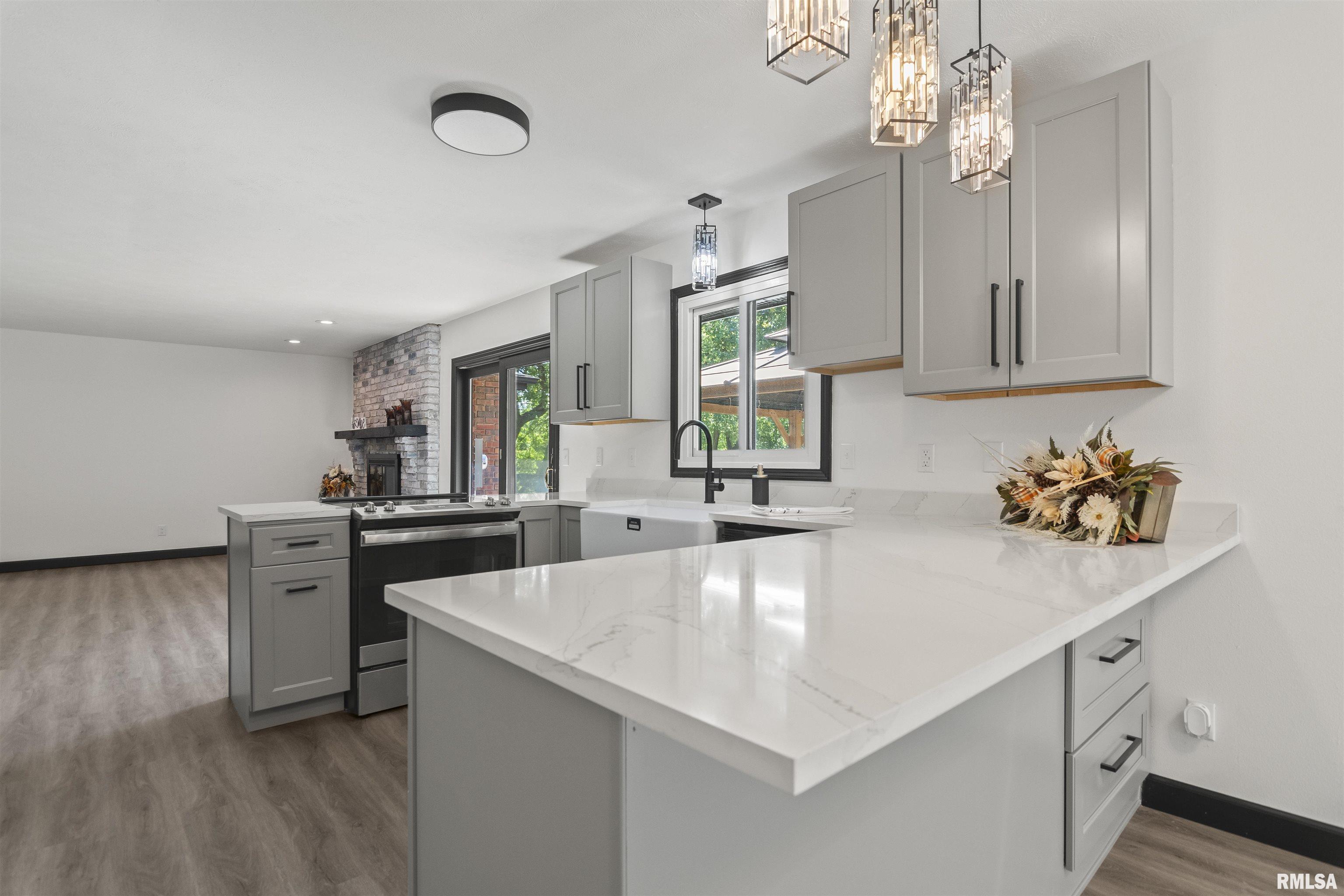 2 Beacon Ridge Drive Springfield, IL 62711 - Photo 16 of 56