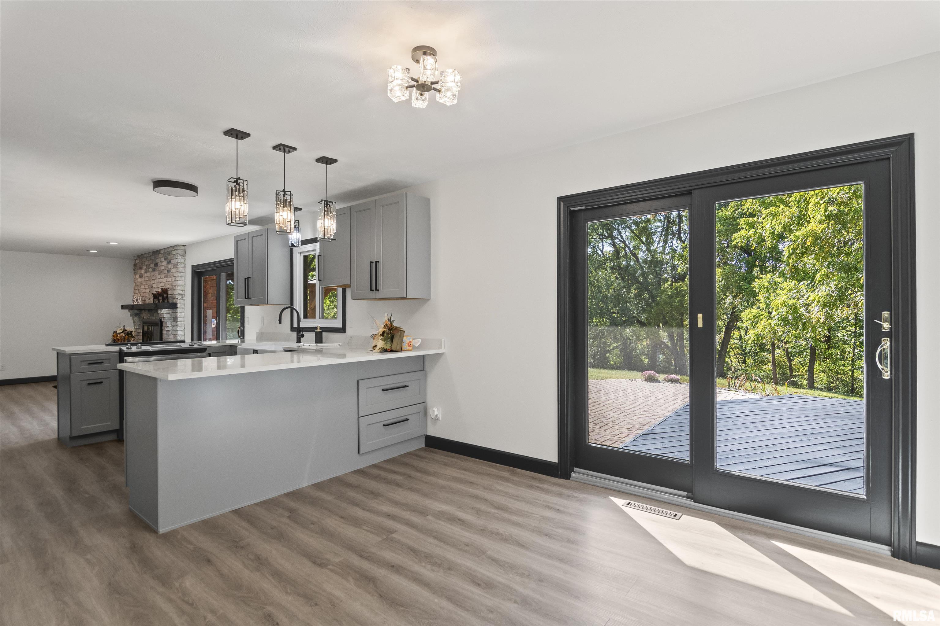 2 Beacon Ridge Drive Springfield, IL 62711 - Photo 18 of 56