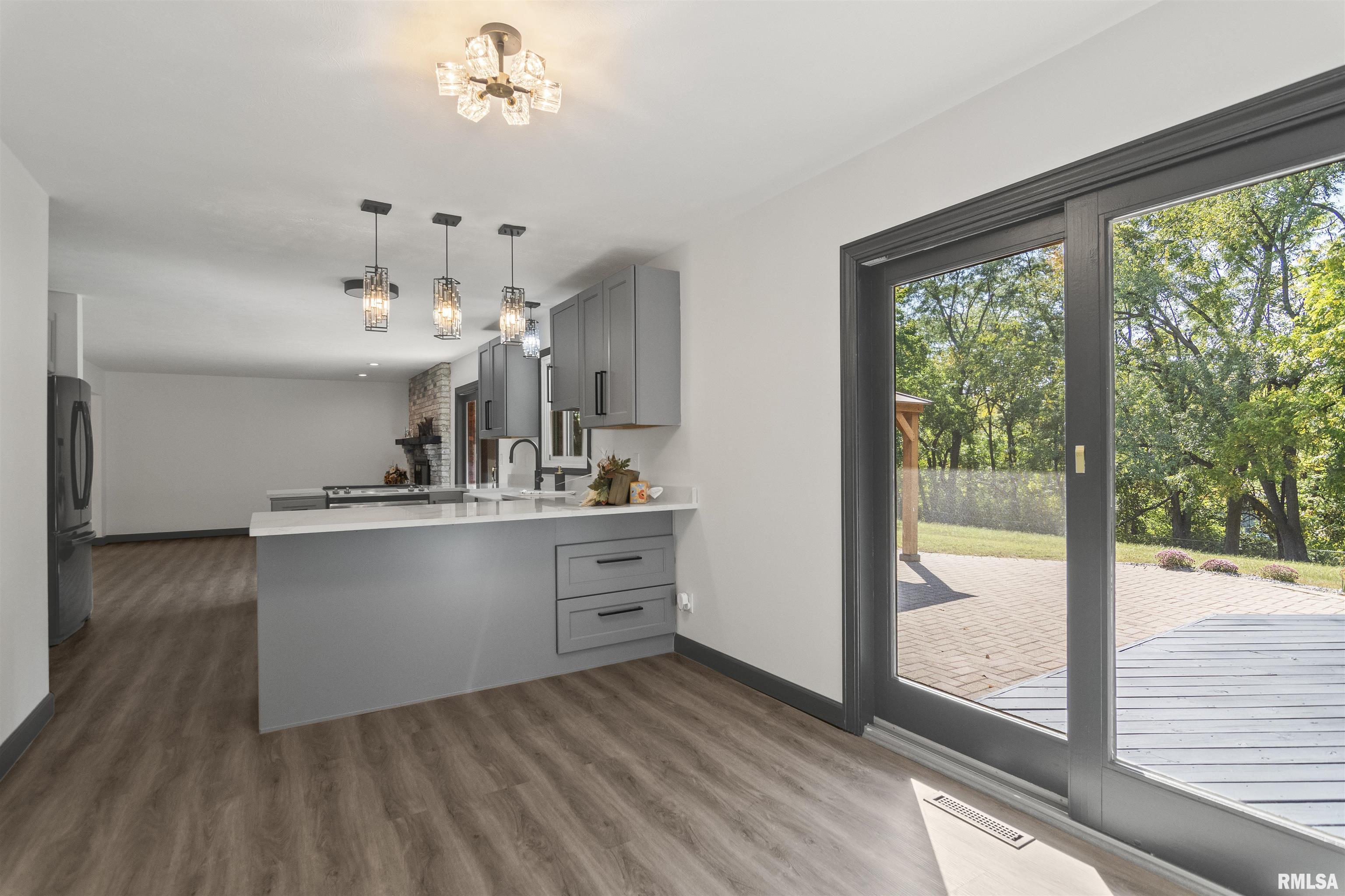 2 Beacon Ridge Drive Springfield, IL 62711 - Photo 19 of 56