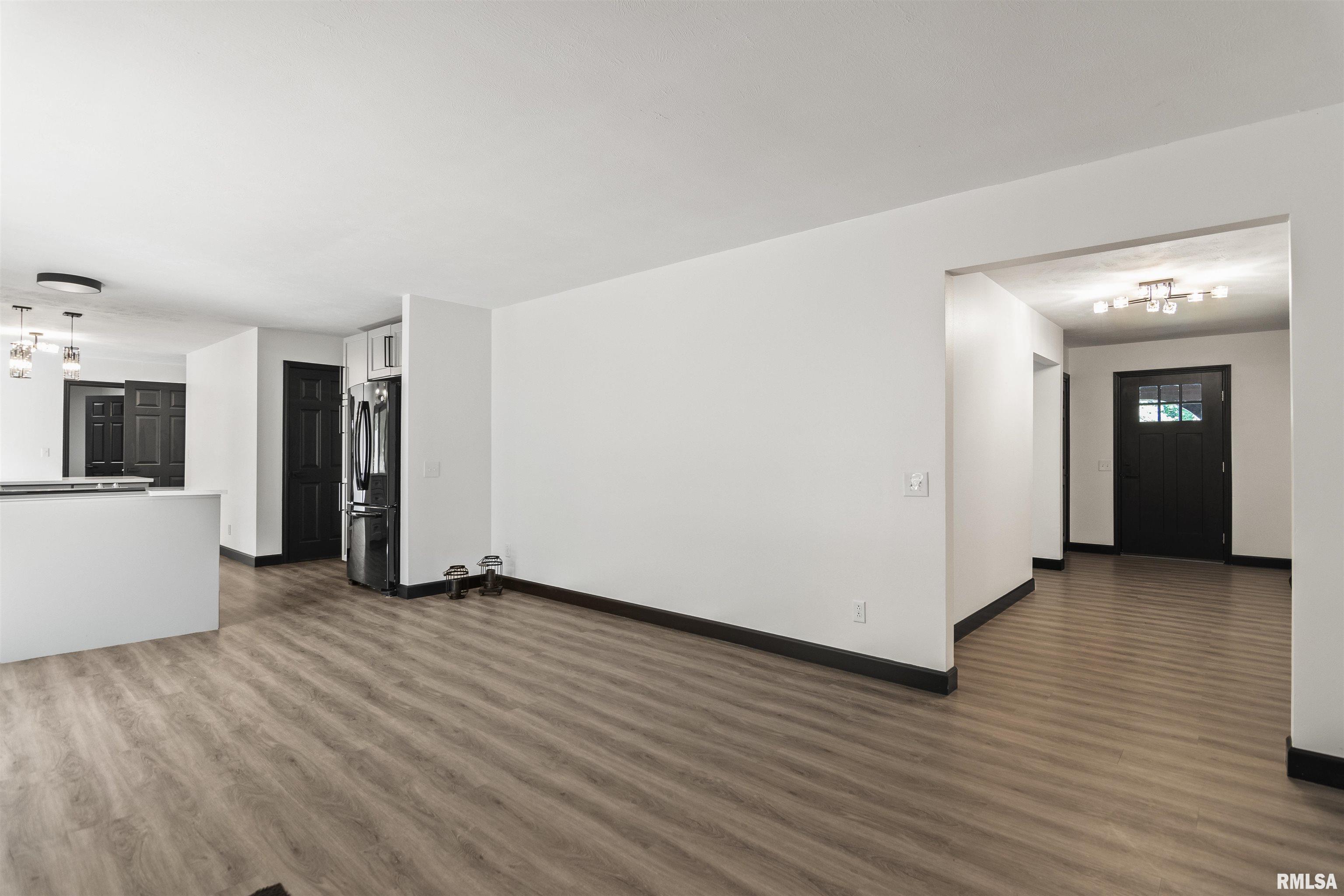 2 Beacon Ridge Drive Springfield, IL 62711 - Photo 24 of 56