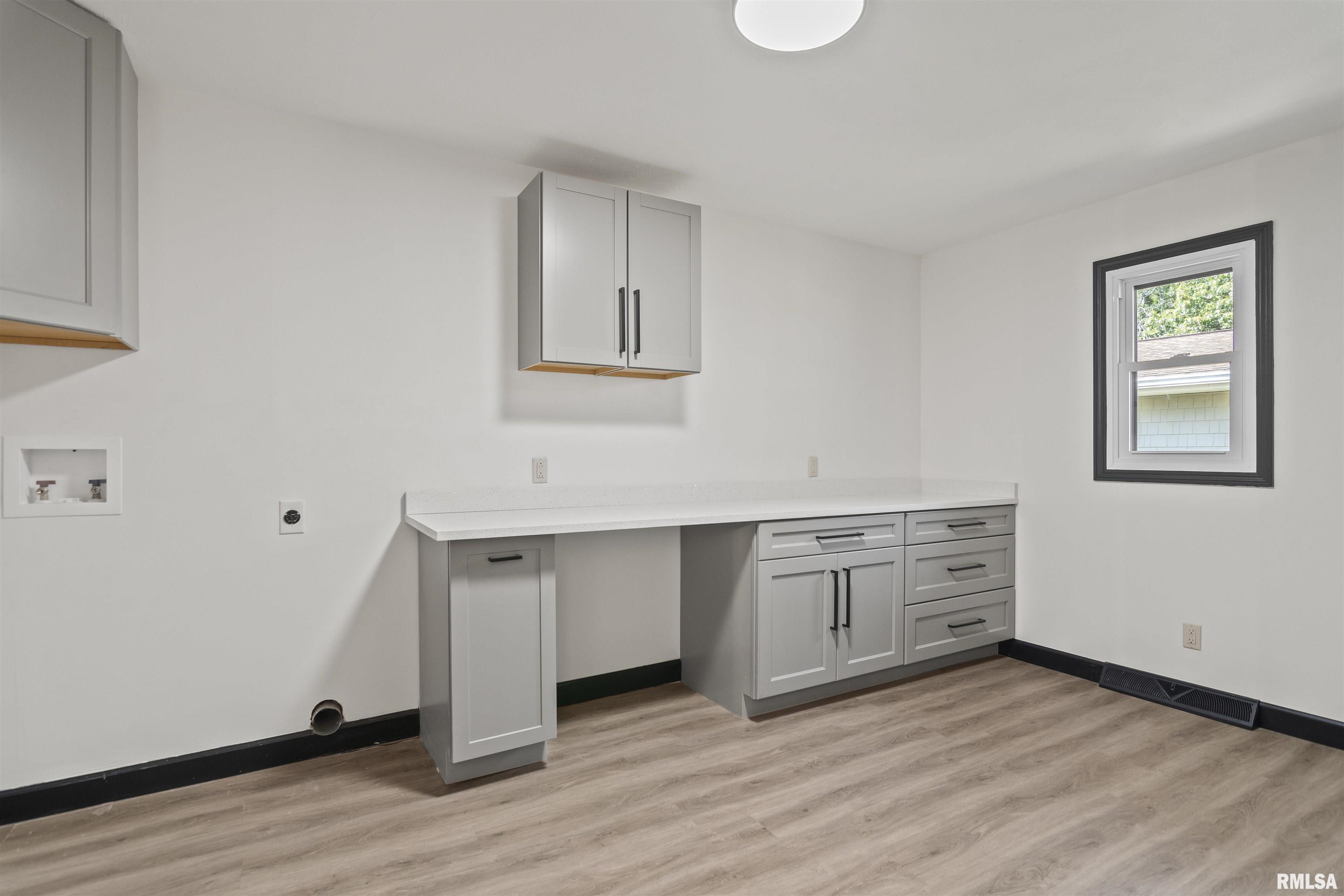 2 Beacon Ridge Drive Springfield, IL 62711 - Photo 25 of 56