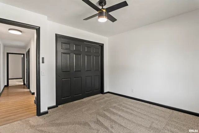 $395,000 | 2 Beacon Ridge Drive, Springfield, IL 62711