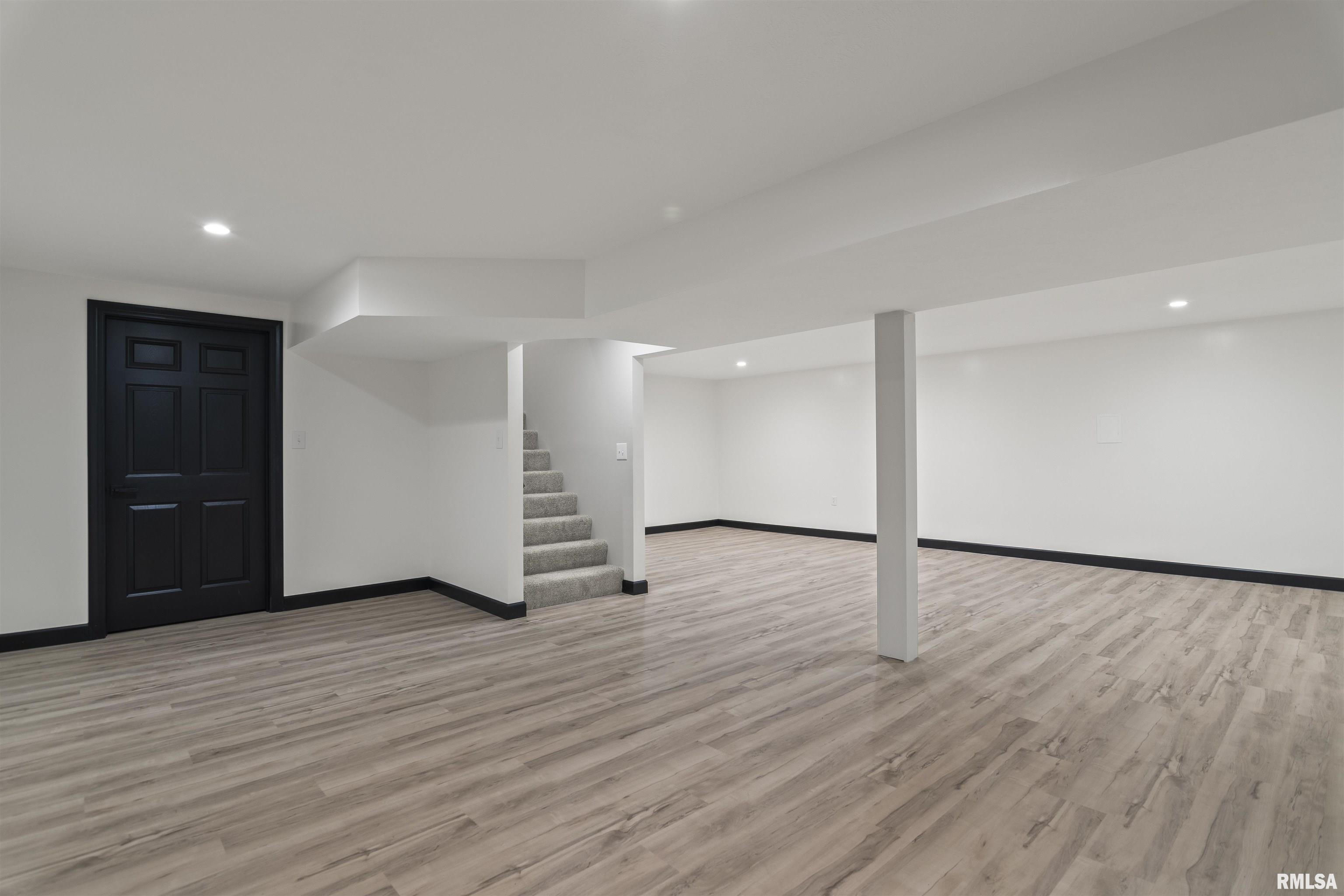 2 Beacon Ridge Drive Springfield, IL 62711 - Photo 45 of 56