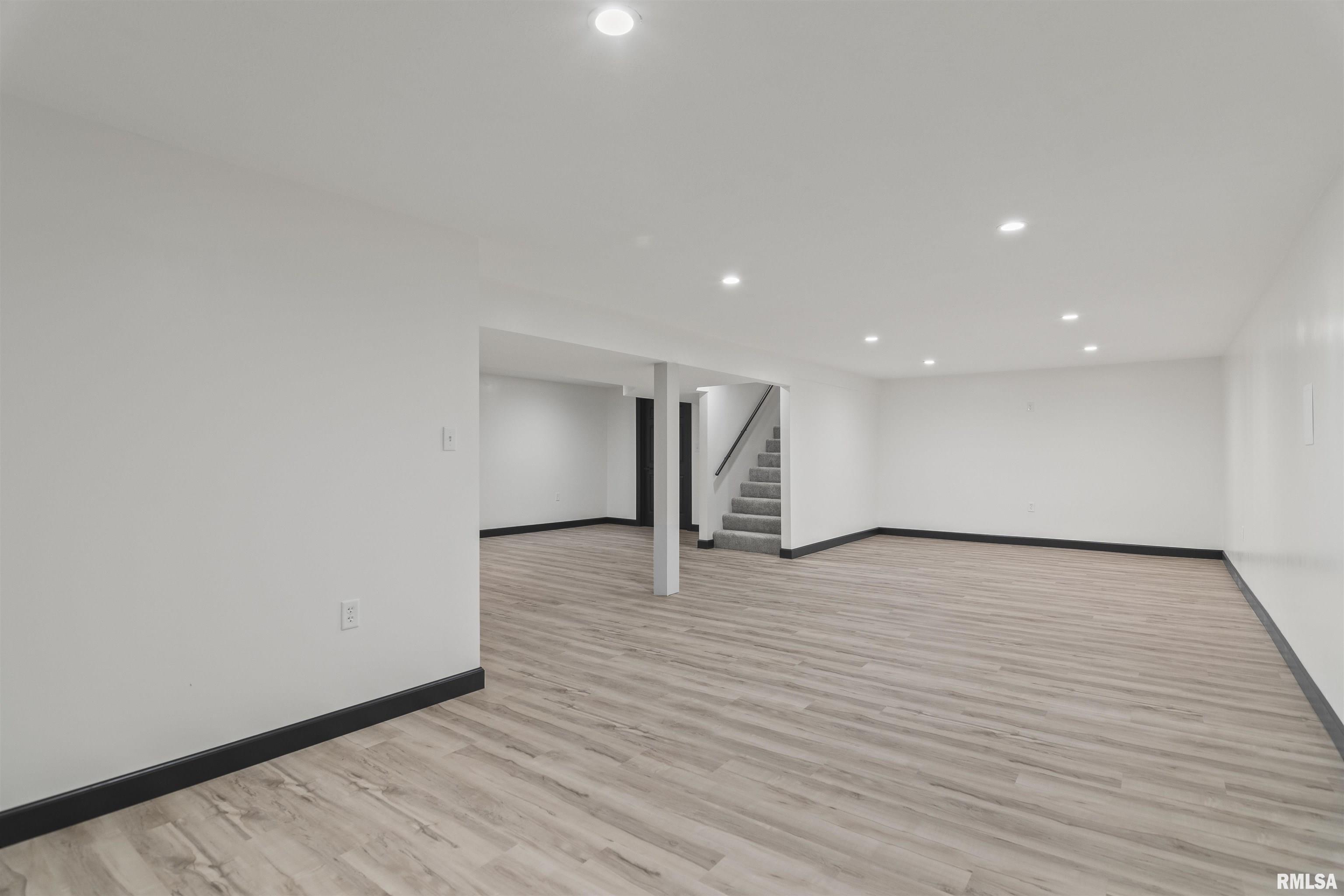 2 Beacon Ridge Drive Springfield, IL 62711 - Photo 48 of 56