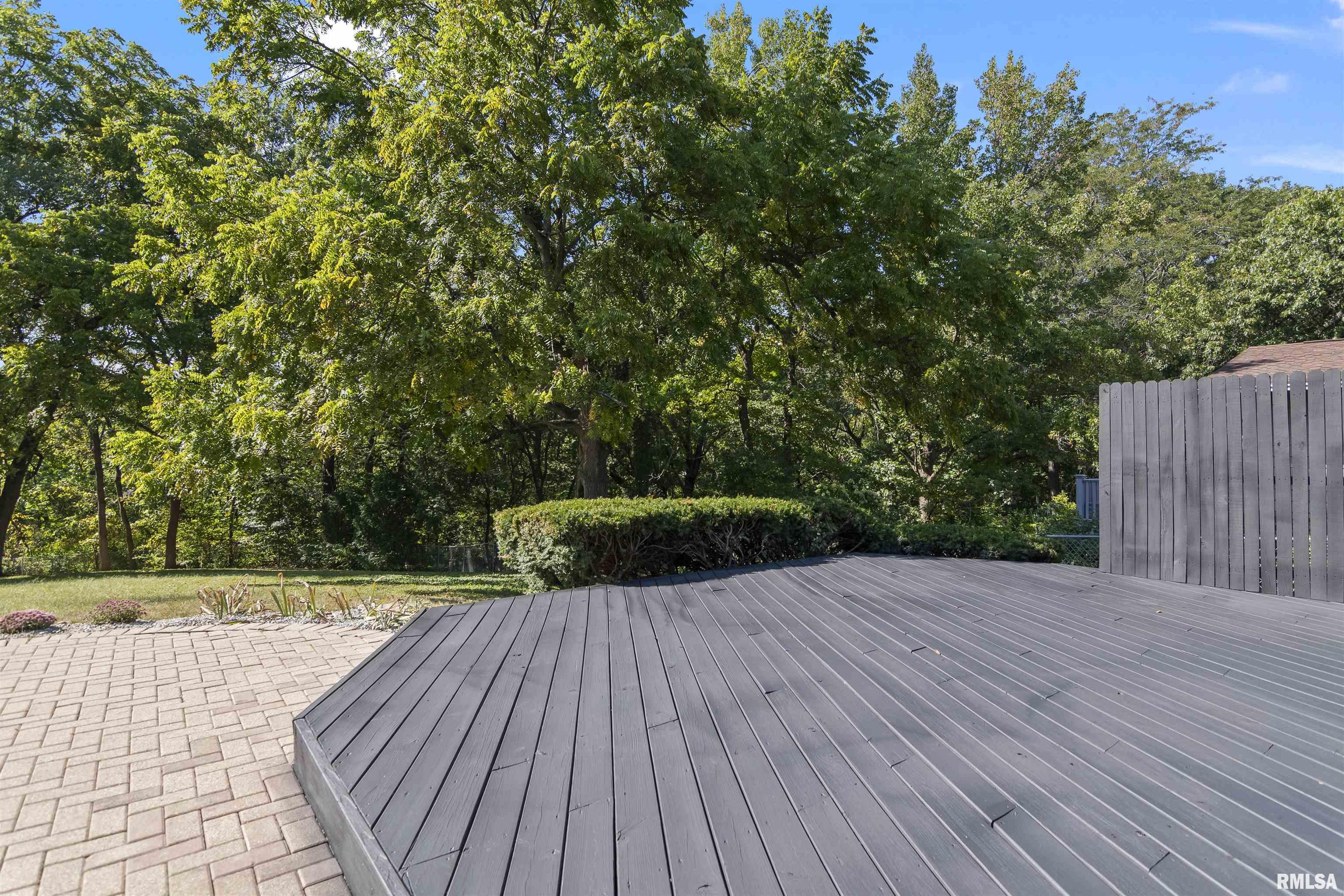 2 Beacon Ridge Drive Springfield, IL 62711 - Photo 49 of 56