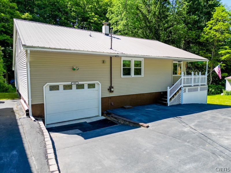 601 Spinnerville Gulf Road North German Flatts, NY 13357 - Photo 15 of 49