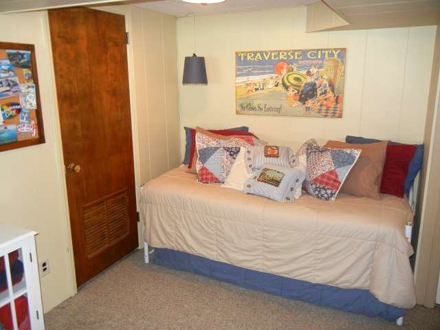 9790 Center Road Traverse City, MI 49686 - Photo 18 of 28 1820162-17.JPG