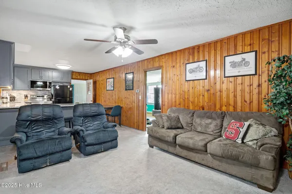 $349,900 | 112 Mc Millan Street, Teachey, NC 28464