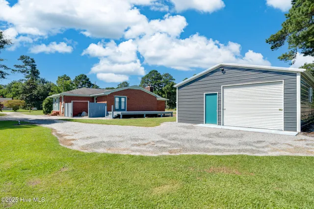 $349,900 | 112 Mc Millan Street, Teachey, NC 28464