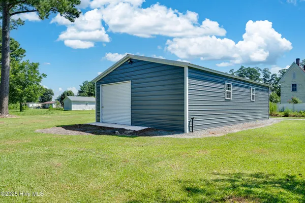 $349,900 | 112 Mc Millan Street, Teachey, NC 28464