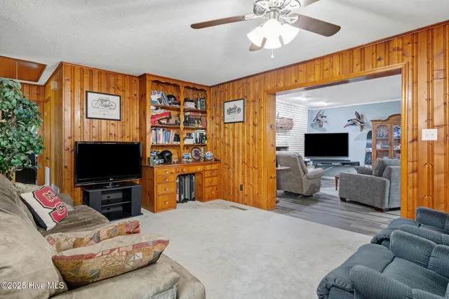 $349,900 | 112 Mc Millan Street, Teachey, NC 28464