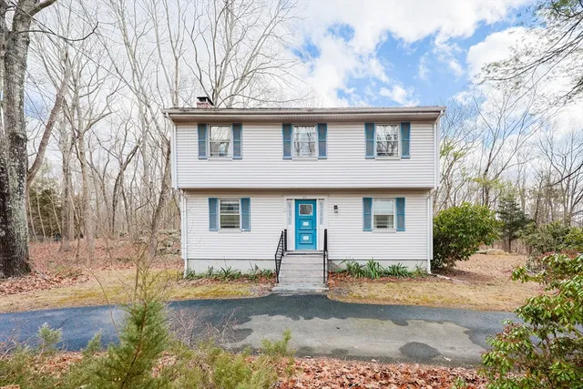 $434,900 | 25 Haven Street, Milford, MA 01757