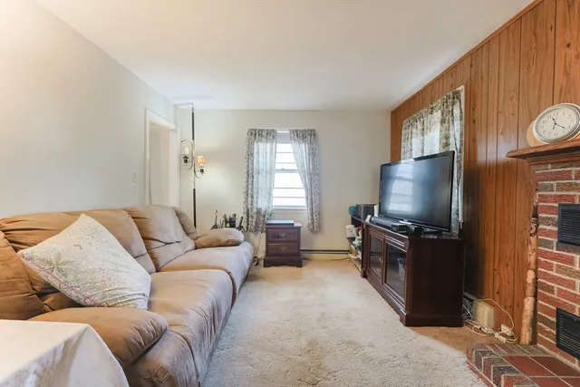 $434,900 | 25 Haven Street, Milford, MA 01757