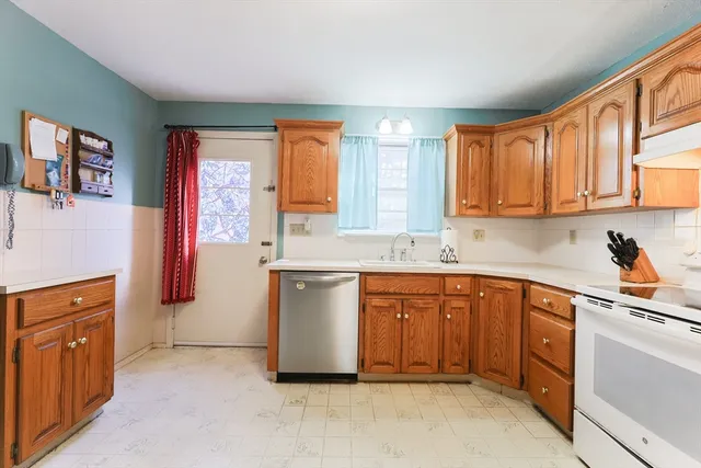 $434,900 | 25 Haven Street, Milford, MA 01757