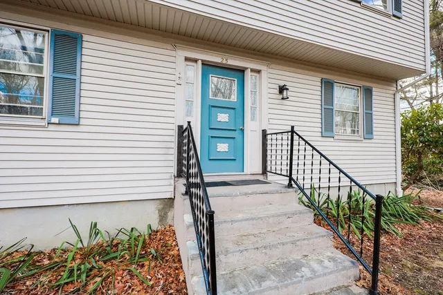 $434,900 | 25 Haven Street, Milford, MA 01757