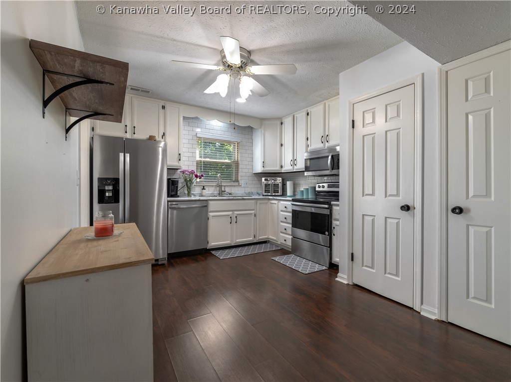209 Jamestown Road Nitro, WV 25143 - Photo 17 of 23 Gallery Image 17