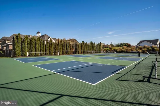 a view of a tennis court
