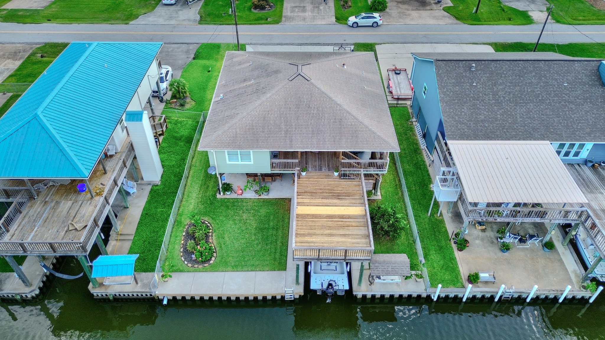 122 Four Master Road Freeport, TX 77541 - Photo 4 of 50 an aerial view of a house