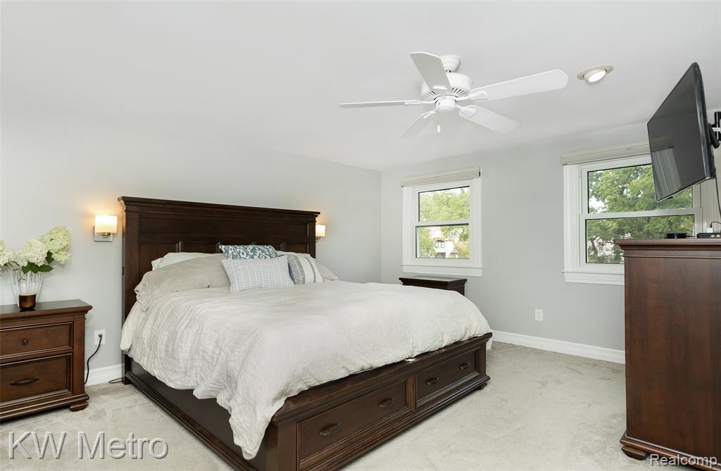 635 Timberline Drive Rochester Hills, MI 48309 - Photo 23 of 48