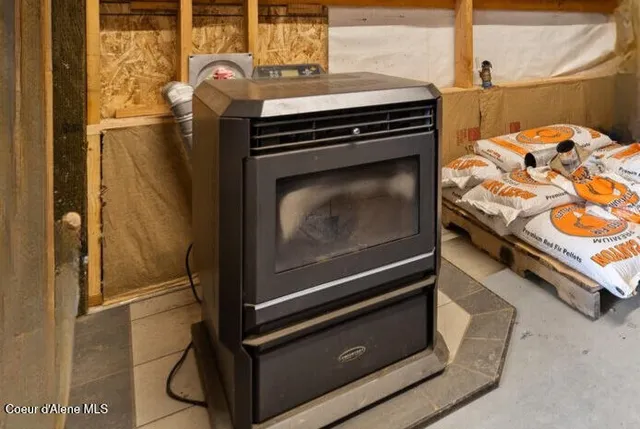 $750,000 | 662 Homestead Hollow Road, Careywood, ID 83809