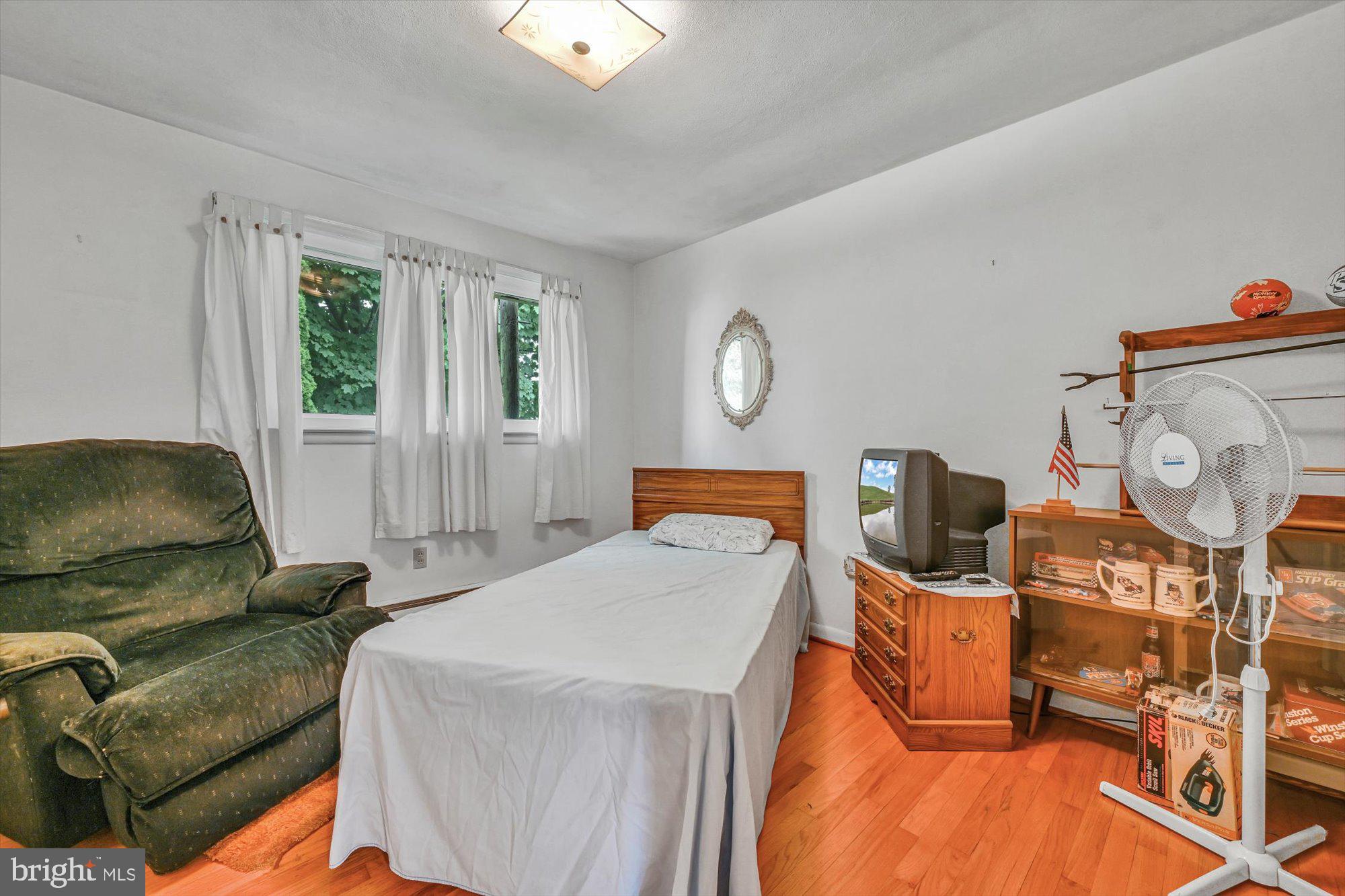 41 Martin Road Myerstown, PA 17067 - Photo 12 of 42 Bedroom 2