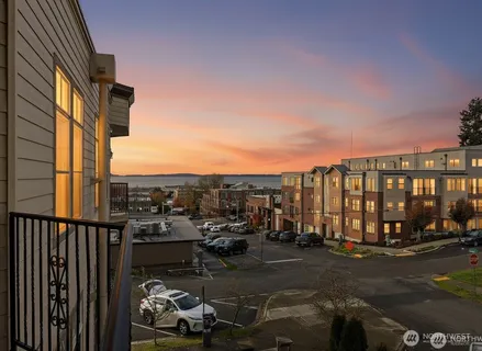 $597,550 | 1201 13th Street, Unit 301, Bellingham, WA 98225