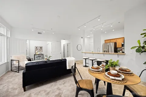 $597,550 | 1201 13th Street, Unit 301, Bellingham, WA 98225