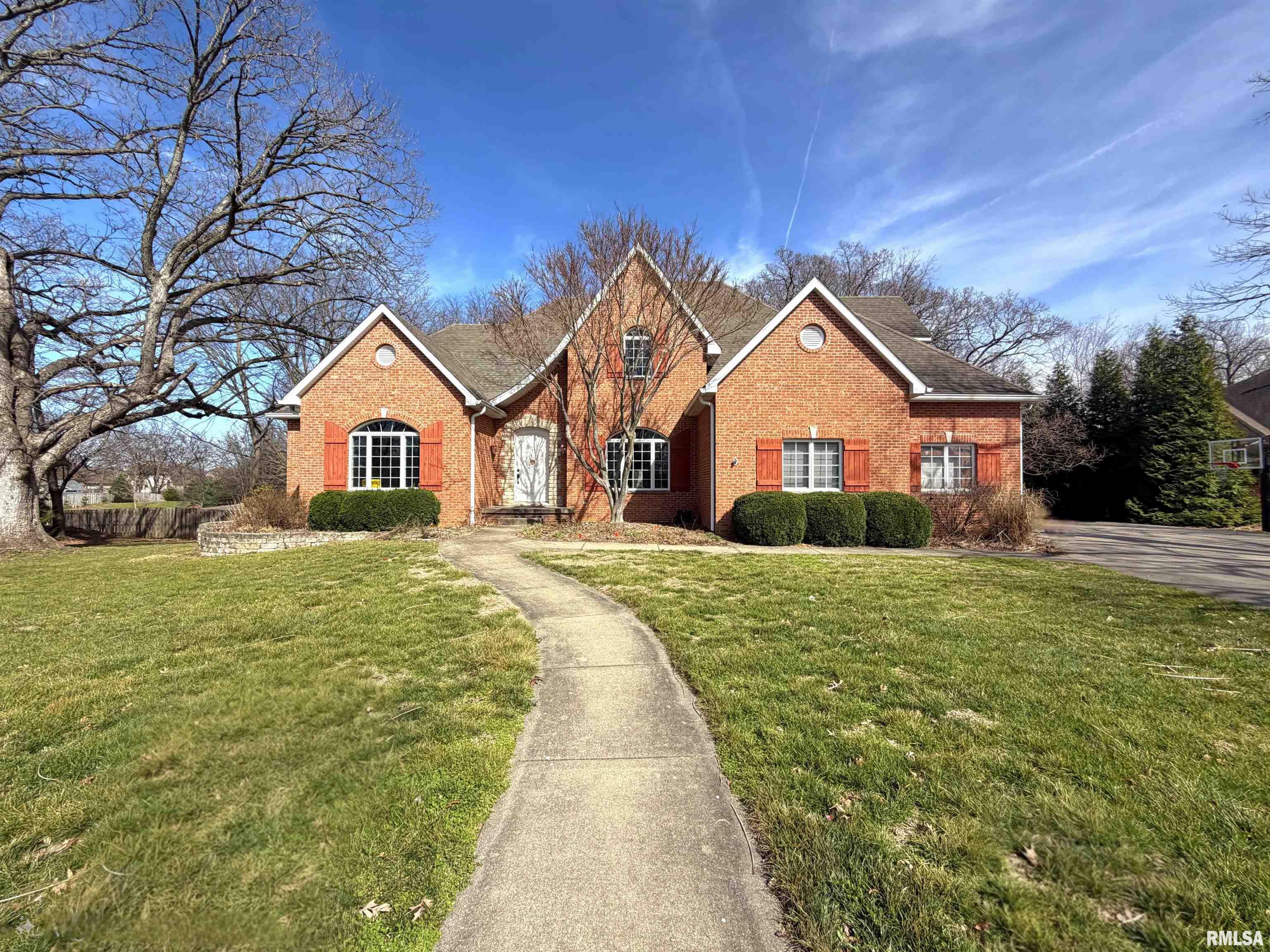 44 Woodland Trail Rochester, IL 62563 - Photo 1 of 4