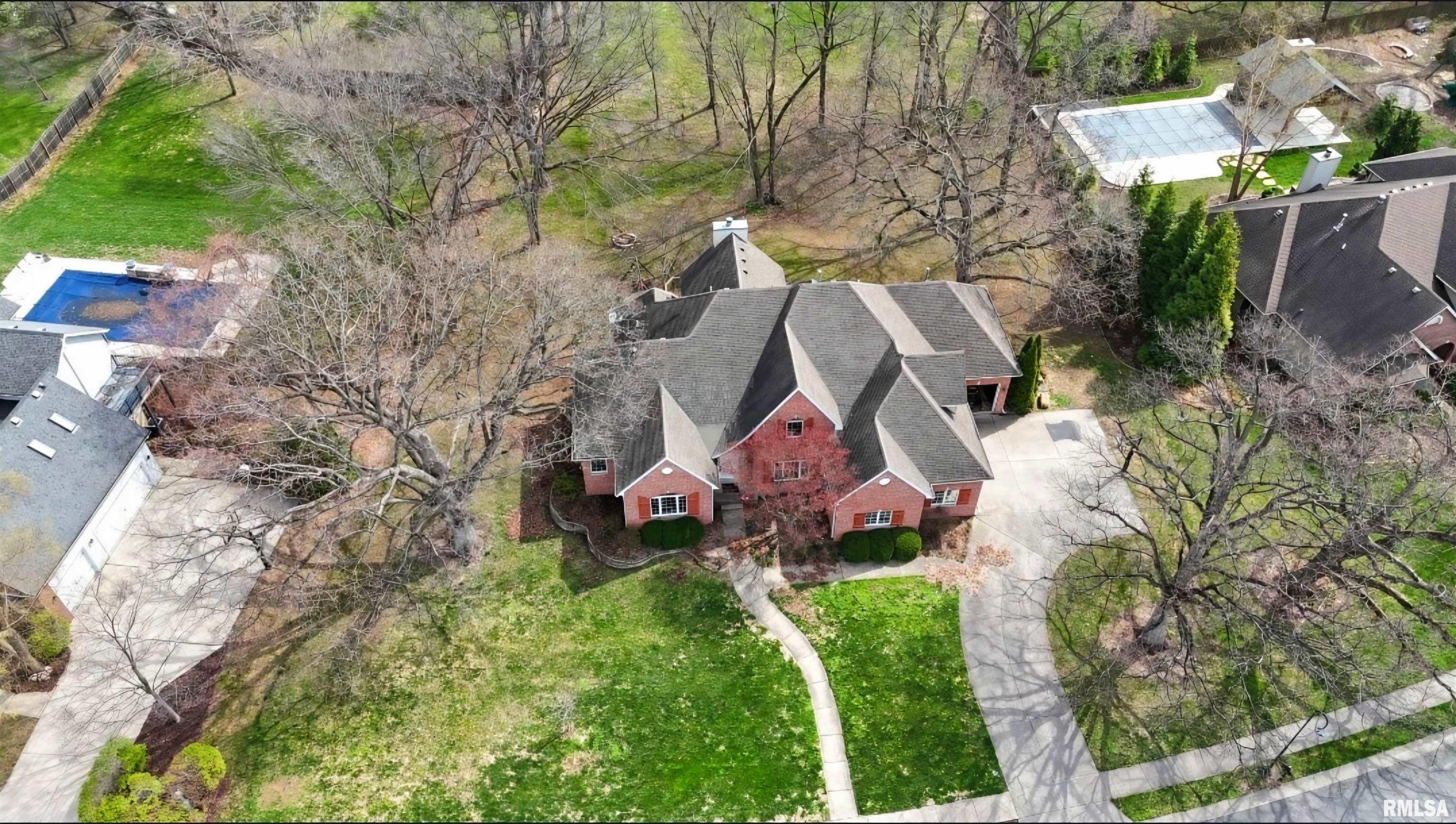 44 Woodland Trail Rochester, IL 62563 - Photo 3 of 4