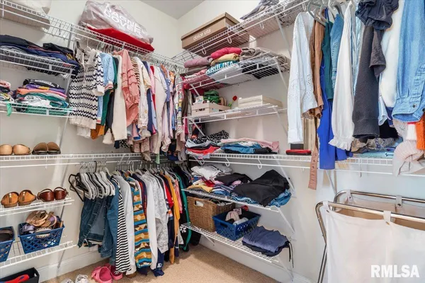 $625,000 | 44 Woodland Trail, Rochester, IL 62563