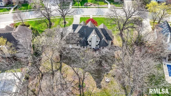 $625,000 | 44 Woodland Trail, Rochester, IL 62563