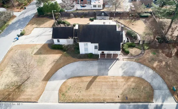 $485,000 | 1800 Westbrook Drive Northwest, Wilson, NC 27896