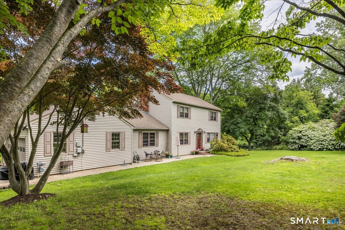 5 Mt Pleasant Road Newtown, CT 06470 - Photo 37 of 40