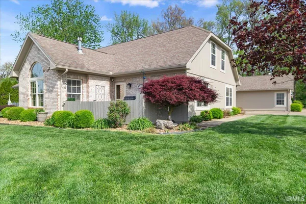 $250,000 | 8004 River Park Way, Evansville, IN 47715