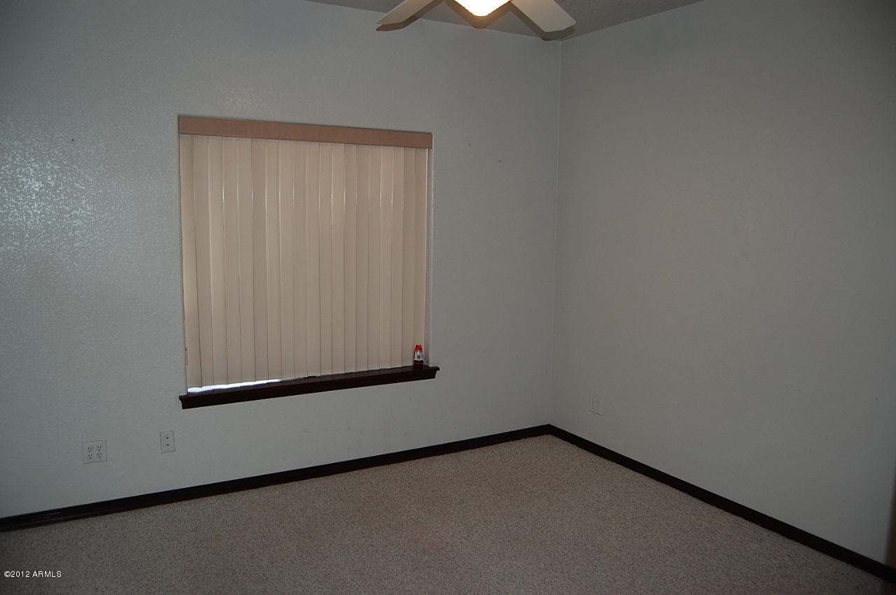 891 North Roadrunner Road Apache Junction, AZ 85119 - Photo 16 of 28 Bedroom 2